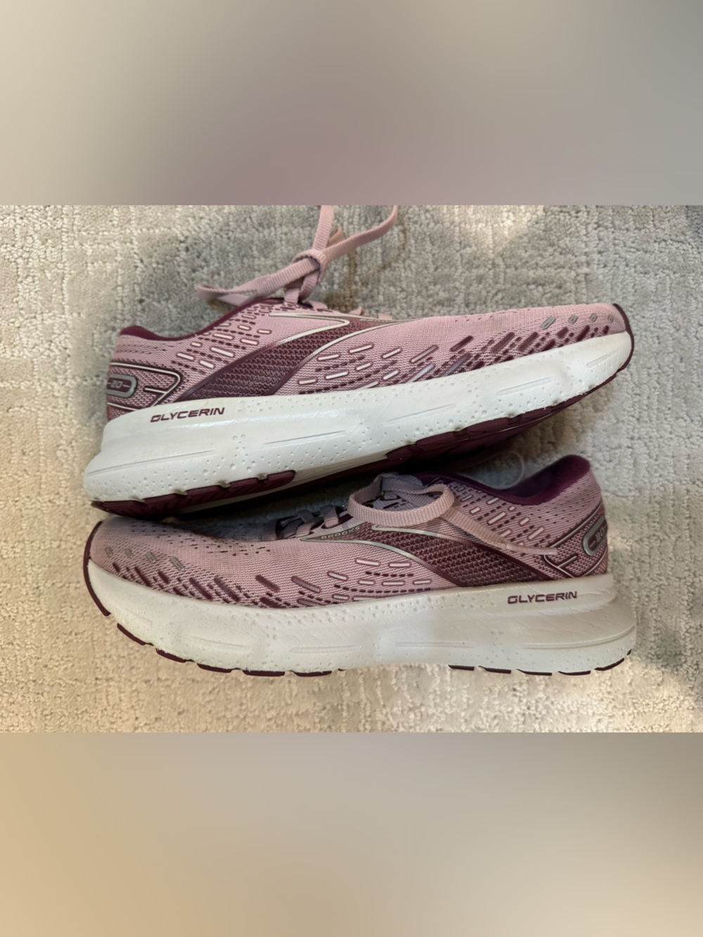 Brooks Women’s Glycerin 20 Neutral Running Shoes Size 7 Medium Purple
